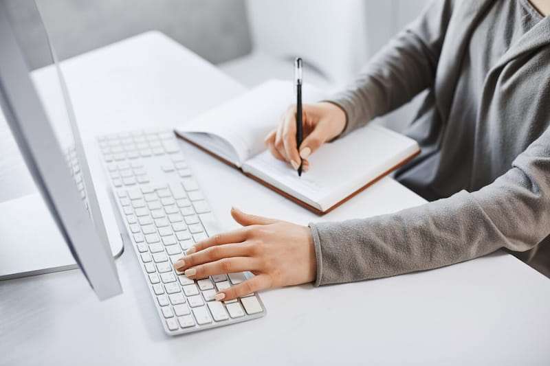 ریدیزاین یا بازنویسی؟